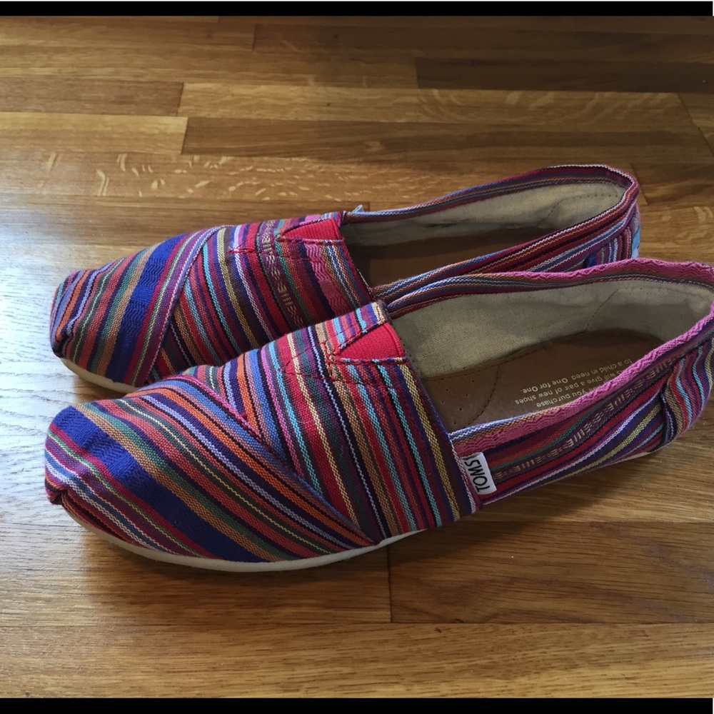 Toms size 10